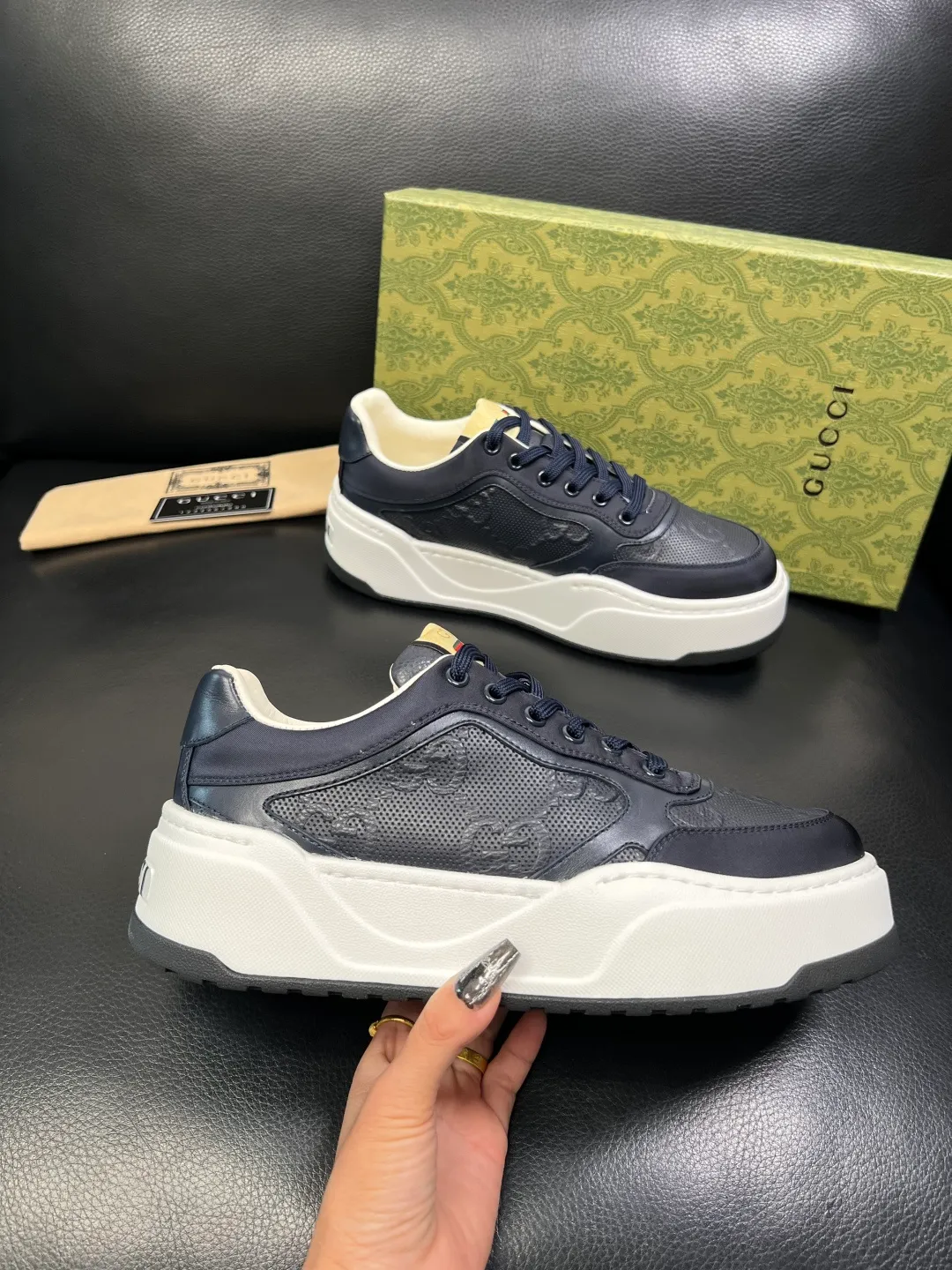 Men's shoes 💰840 Gucci high quality top crafts Gucci counter new original factory configuration, imported cowhide fabric from Italy, imported cowhide lining, breathable and comfortable, sole: original factory special supply original sole super comfortable, original factory and single goods, welcome to compare, code number 38-44 (customized 45 46)